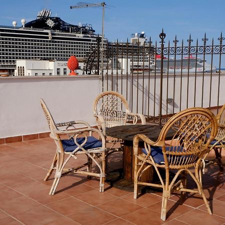 Апартаменты Attico Con Terrazza Sul Porto Палермо Экстерьер фото